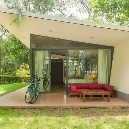 Hilltop Dai Lai H230 Villa Hanoi Exterior photo